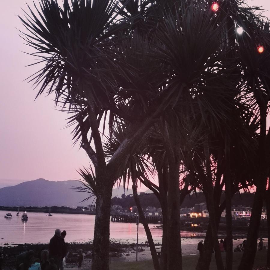 Beside The Bay Διαμέρισμα Millport Εξωτερικό φωτογραφία